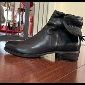 John Varvatos Leather Boots 9.5 Men’s